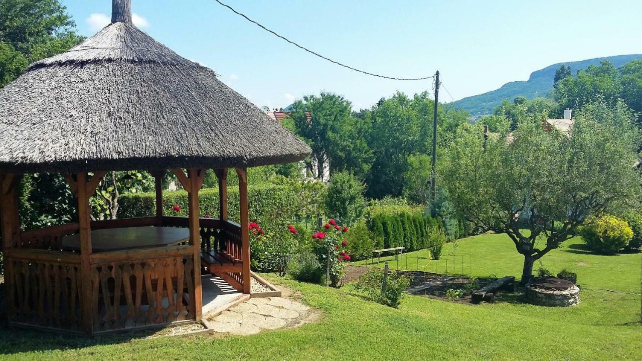 Apartament Liliomfa Apartman Szigliget Zewnętrze zdjęcie